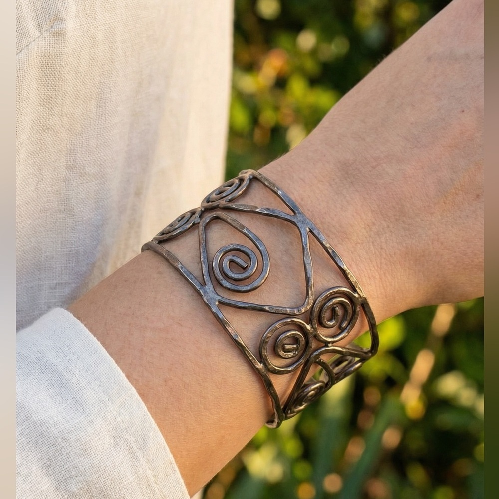 Jewelry Bundle (3), 2 Chain Necklaces & 1 Cuff Spiral Bracelet Gunmetal Handmade - Picture 8 of 12